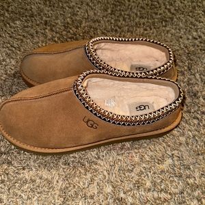 ugg tasman